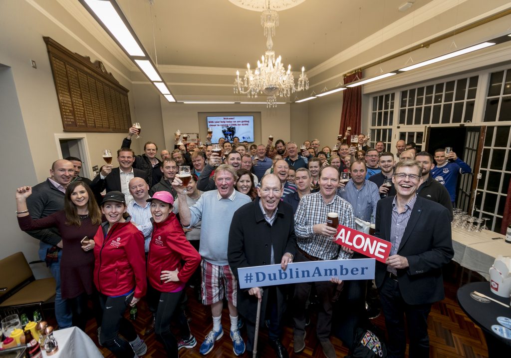 Licenced Vintners Association.
Fundraising Walk for Alone.
Iain White Photography.