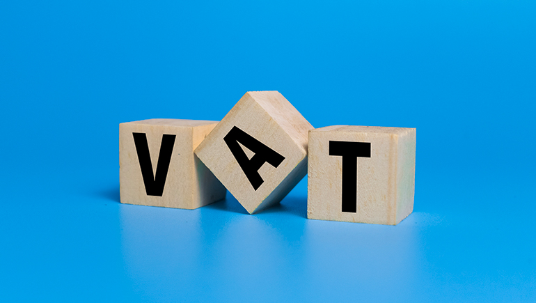 A new survey from the LVA has shown that 2 in 5 Dublin food pubs will cut staff if Government doesn't proceed with lower VAT rate in upcoming Budget as promised